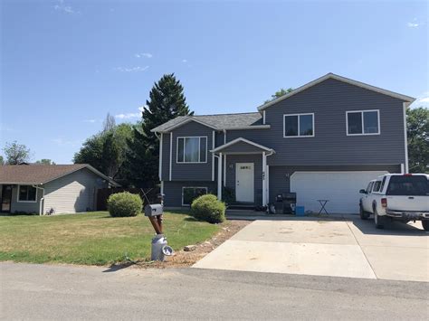It contains 4 bedrooms and 2 bathrooms. . House for rent billings mt